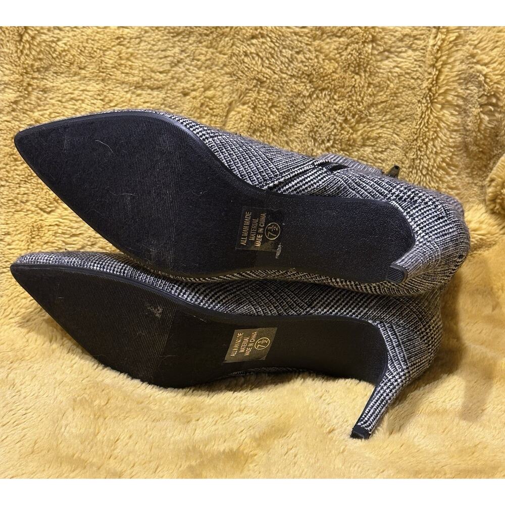 Cityclassified Pointy Toe Black White Ankle Boots Womens Size 7.5 Heels City - Picture 7 of 8